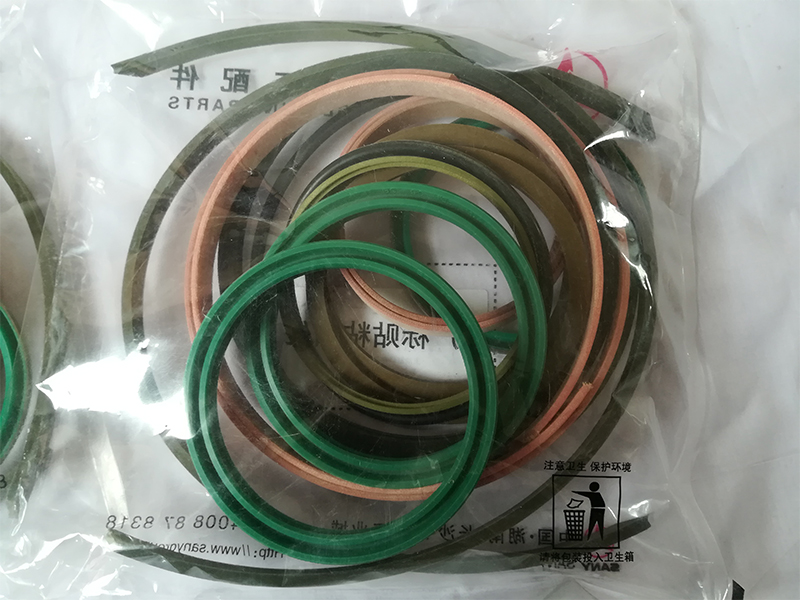  Master Cylinder Repair Kit A810301010116